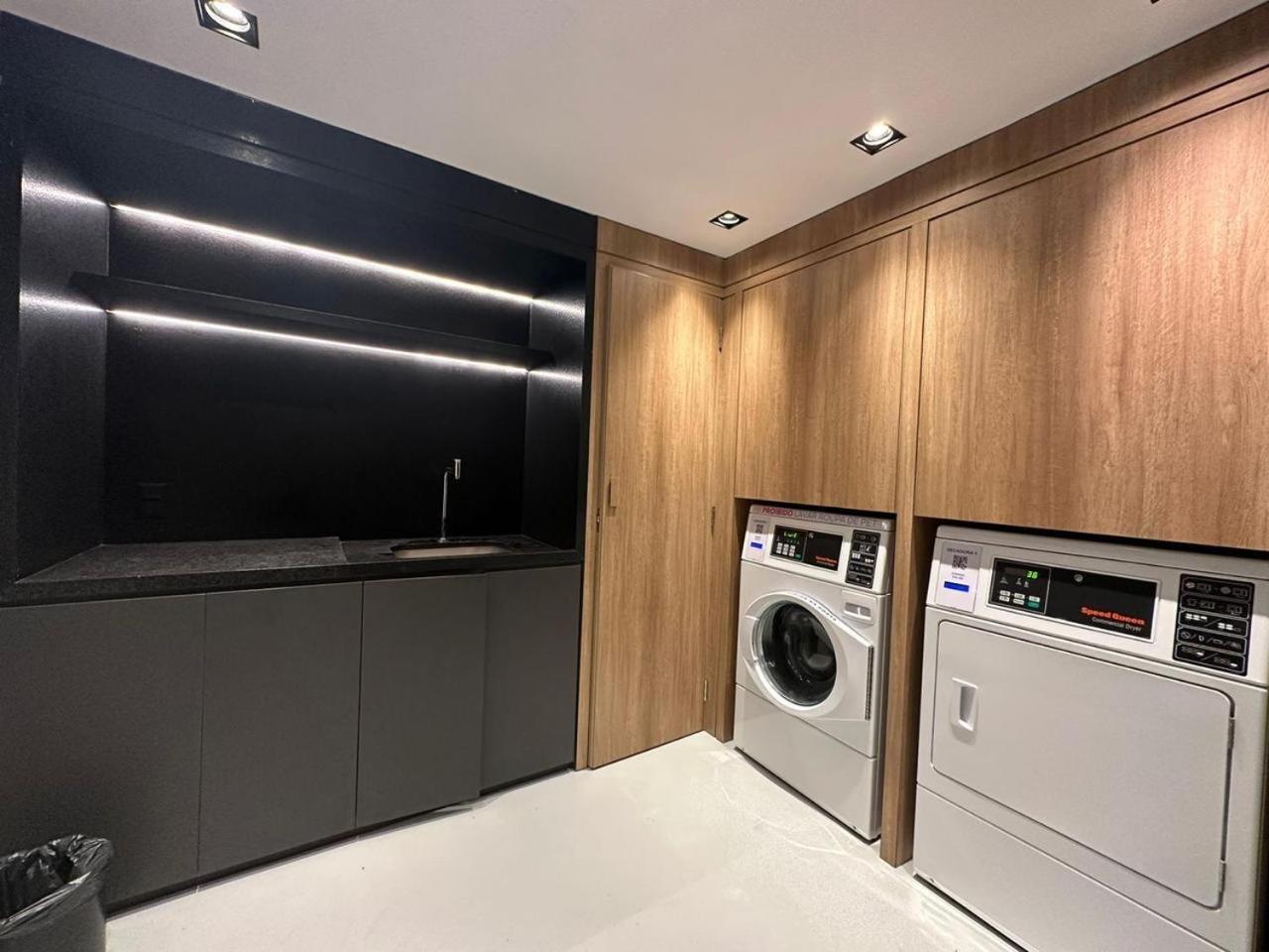 Apto Sofisticado, Itaim Bibi, 131 Apartamento *